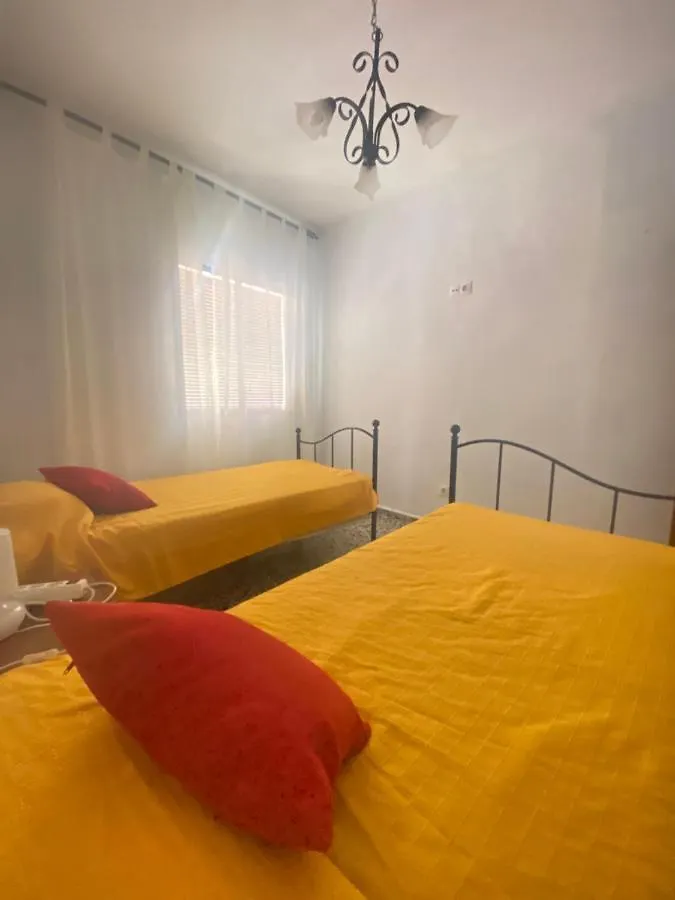 AMPLIO y CÉNTRICO APARTAMENTO CON APARCAMIENTO GRATUITO ALREDEDOR Fuengirola