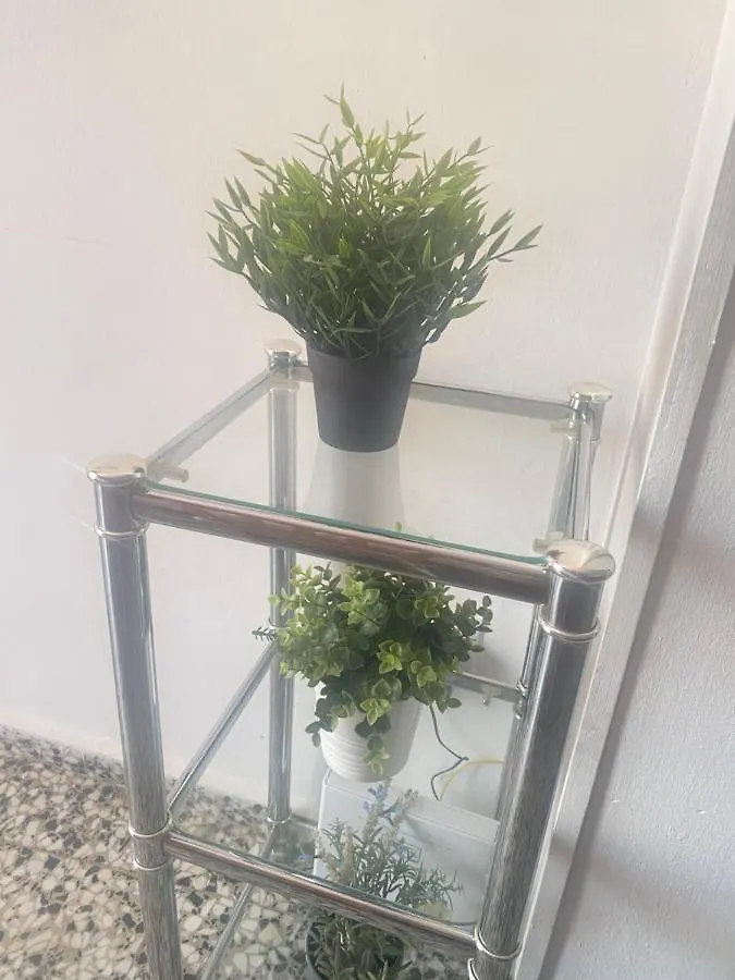 AMPLIO y CÉNTRICO APARTAMENTO CON APARCAMIENTO GRATUITO ALREDEDOR Fuengirola España