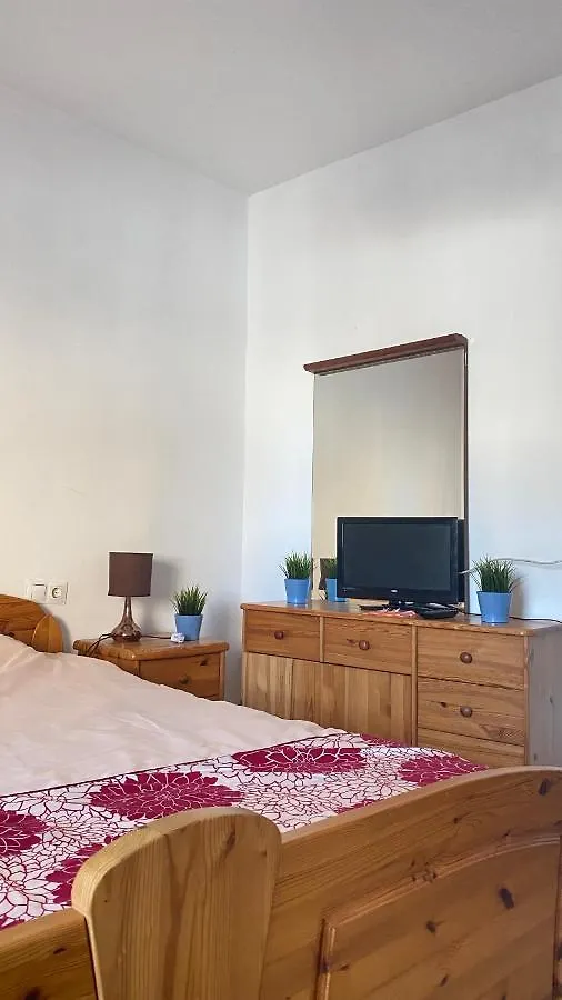 AMPLIO y CÉNTRICO APARTAMENTO CON APARCAMIENTO GRATUITO ALREDEDOR Fuengirola