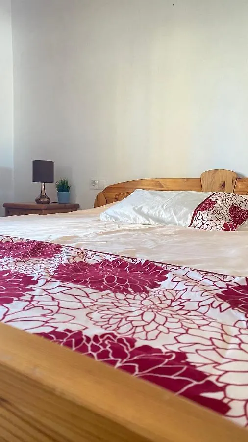 AMPLIO y CÉNTRICO APARTAMENTO CON APARCAMIENTO GRATUITO ALREDEDOR Fuengirola España